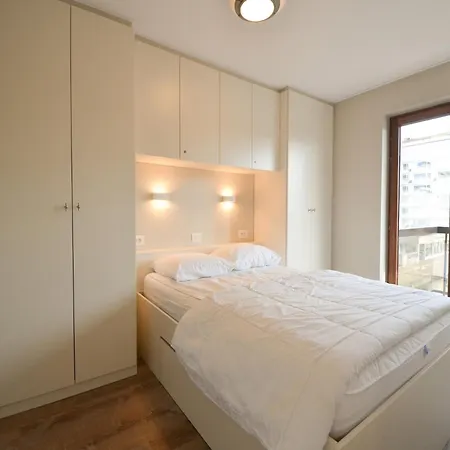 Plaza I 1822 With A Private Balcony * Oostduinkerke