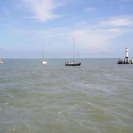 Near The Apartmán Oostduinkerke