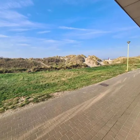 Plaza I 1822 With A Private Balcony Apartment Oostduinkerke